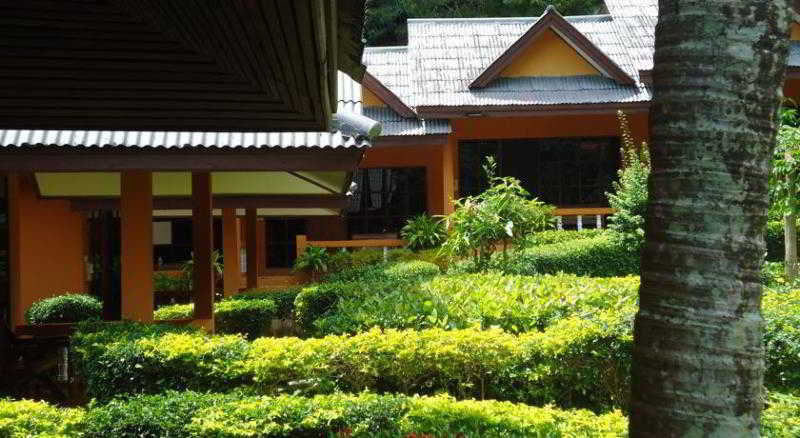 Diamond Cave Resort