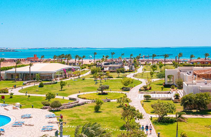 Mövenpick Waterpark Resort & Spa Soma Bay