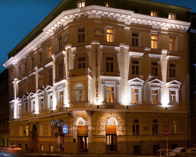 Hotel Kinsky Fountain