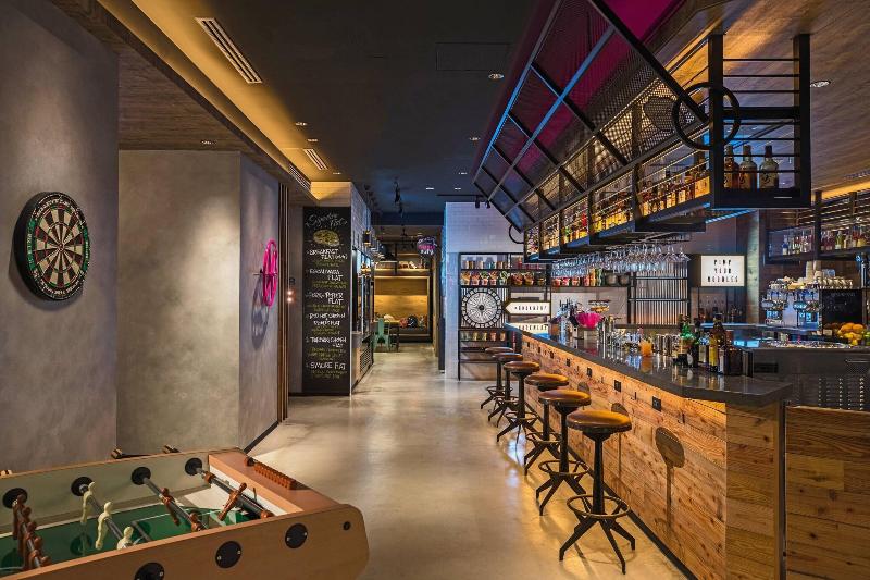 Moxy Osaka Honmachi