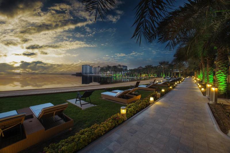 Reef Resort