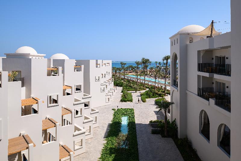Serry Beach Resort