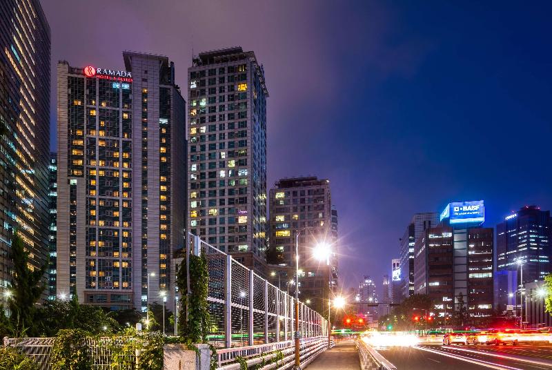 Ramada Hotel & Suites Seoul Namdaemun