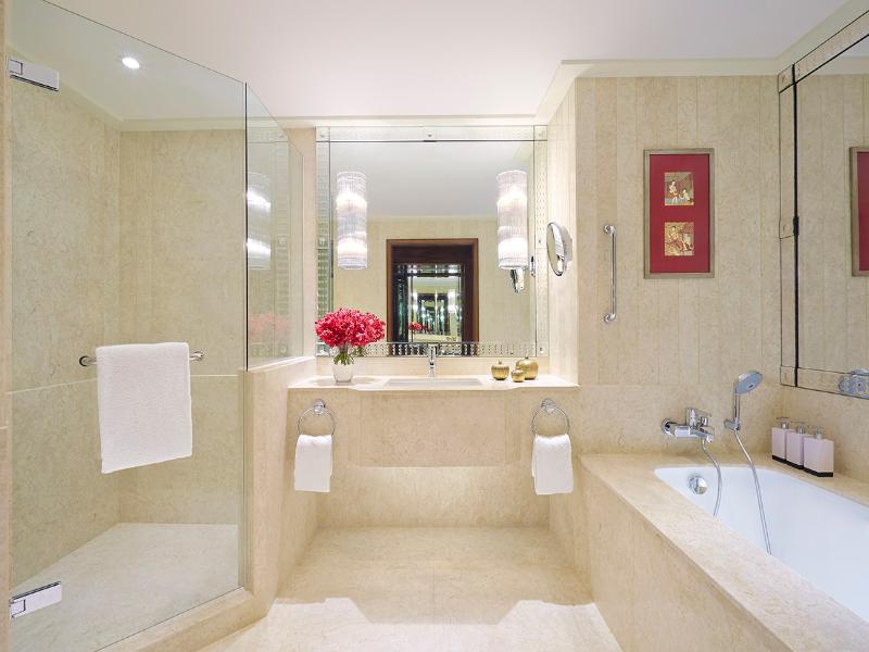 Anantara Siam Bangkok Hotel