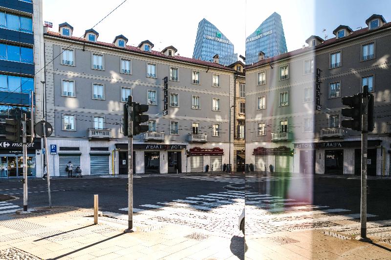 Heart Hotel