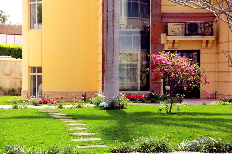 Soluxe Cairo Hotel