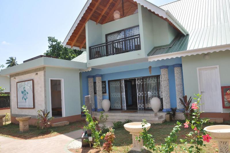 Le Relax Beach House - La Digue