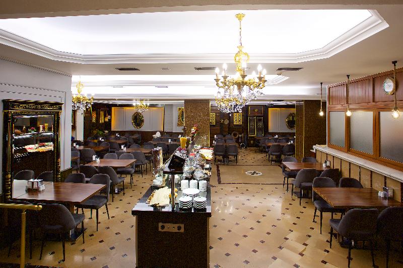 Grand Ant Hotel