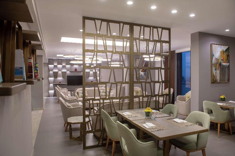 Hilton Beirut Habtoor Grand