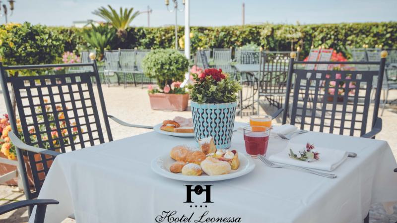 Leonessa Hotel