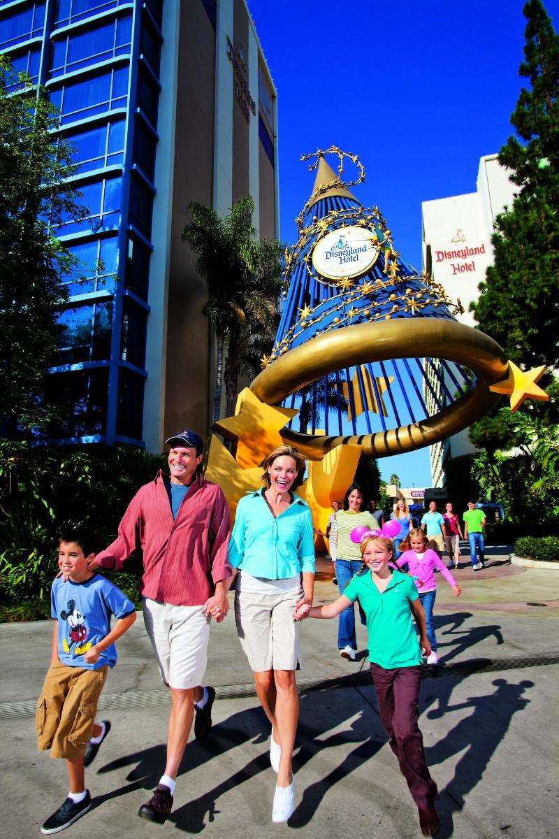 Disneyland® Hotel