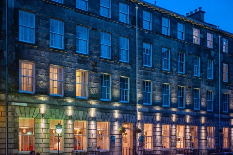 Ten Hill Place Hotel, WorldHotels Distinctive