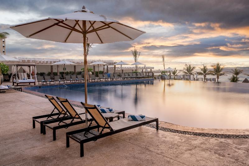 Seadust Cancun Family Resort