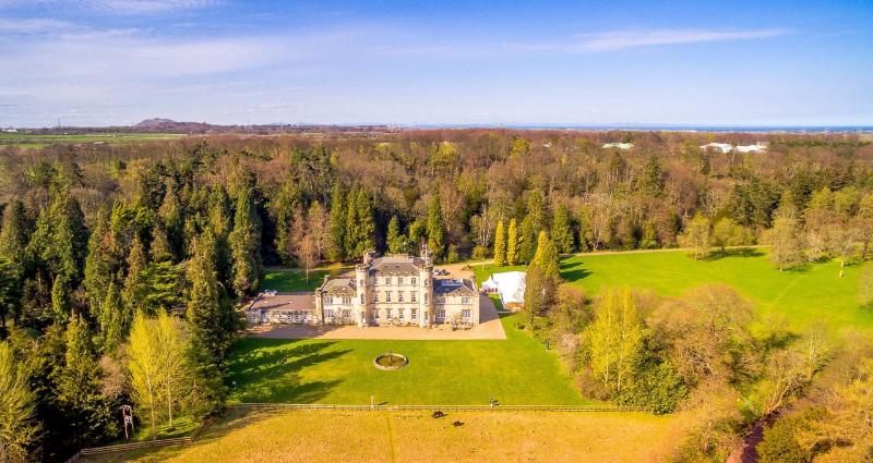 Melville Castle Hotel