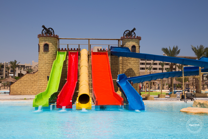 Royal Lagoons Resort & Aqua Park