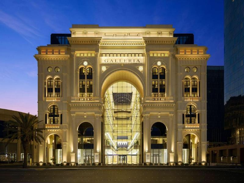The Hotel Galleria Jeddah, Curio Collection by Hil