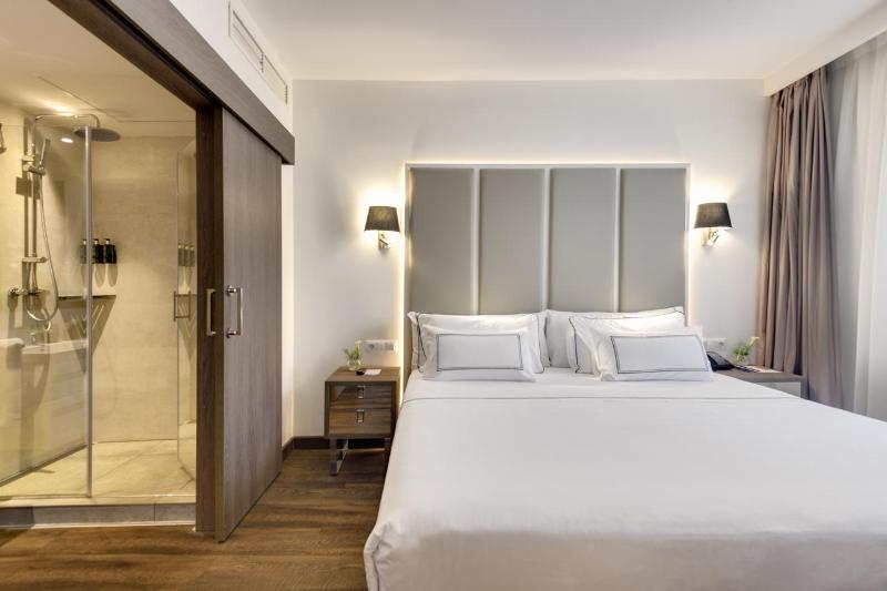 Melia Madrid Serrano