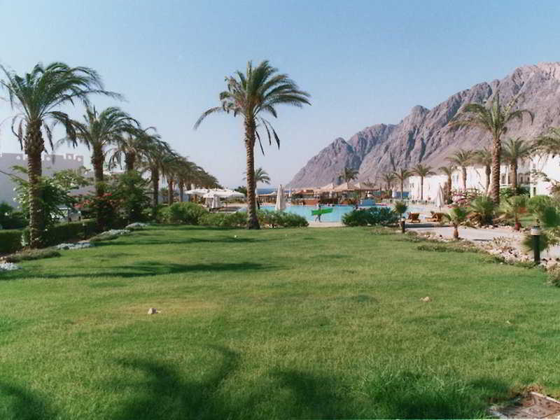 Happy Life Village