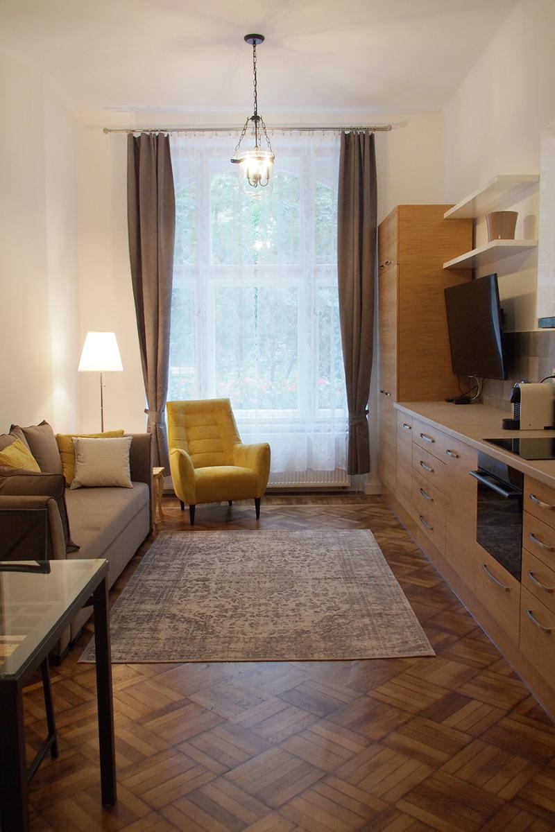 P&J Tourist Apartments