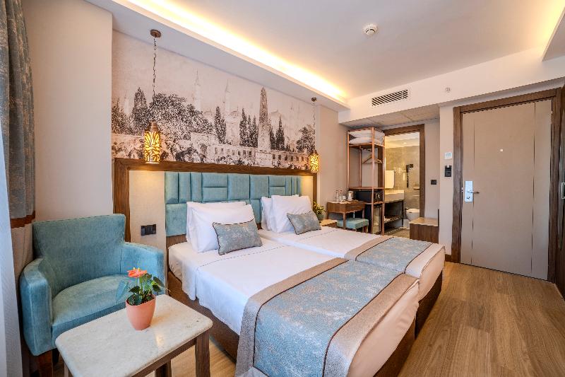 Grand Hilarium Hotel