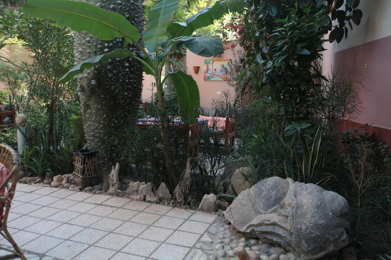 Amon Hotel