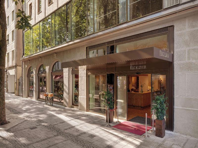 Excelsior Hotel