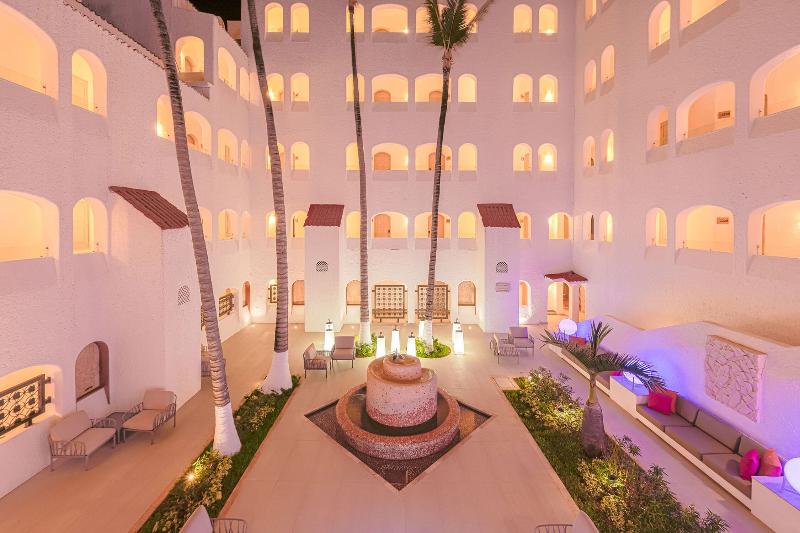 GR Caribe Deluxe All Inclusive Resort